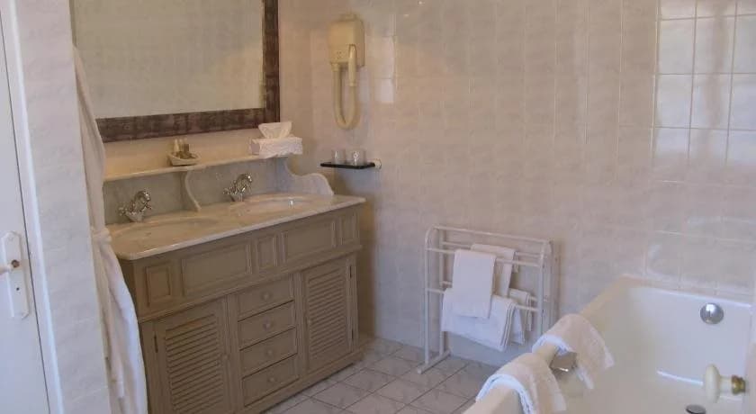 Villa Reine Hortense - Miniature 7