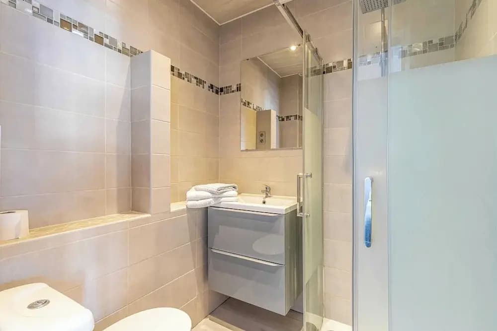 Magnificent Studio in the Center of Cannes / Terrace - 30m2 - Miniature 7