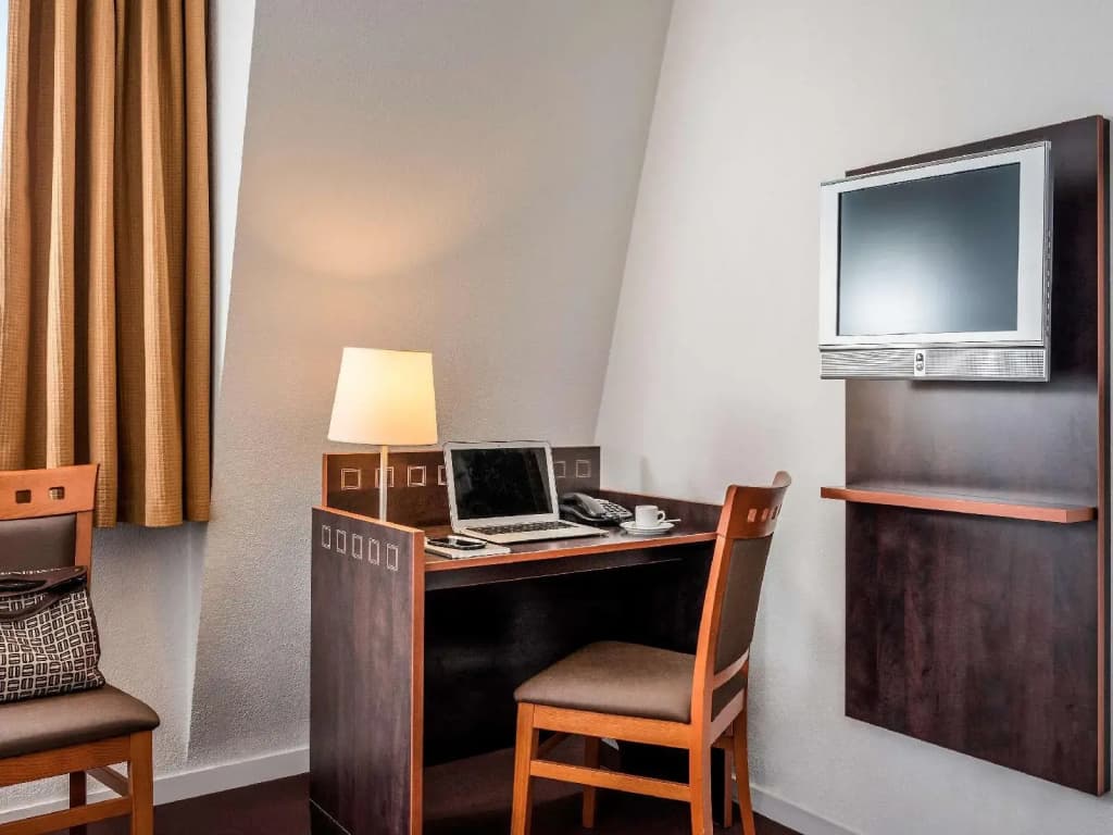 Aparthotel Adagio Access Paris Porte de Charenton - Miniature 7