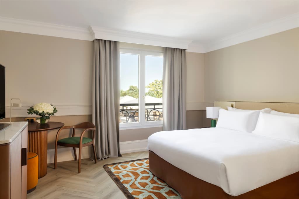 InterContinental Chantilly Chateau Mont Royal by IHG - Photo 3