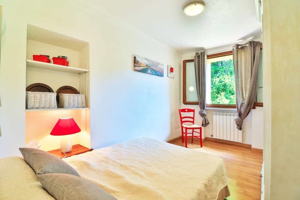 Noelie, Ground Floor Apartment for 6 People - Photo 2