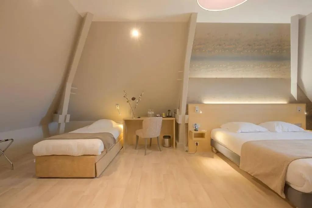 Hotel Restaurant La Hoirie - Photo 4