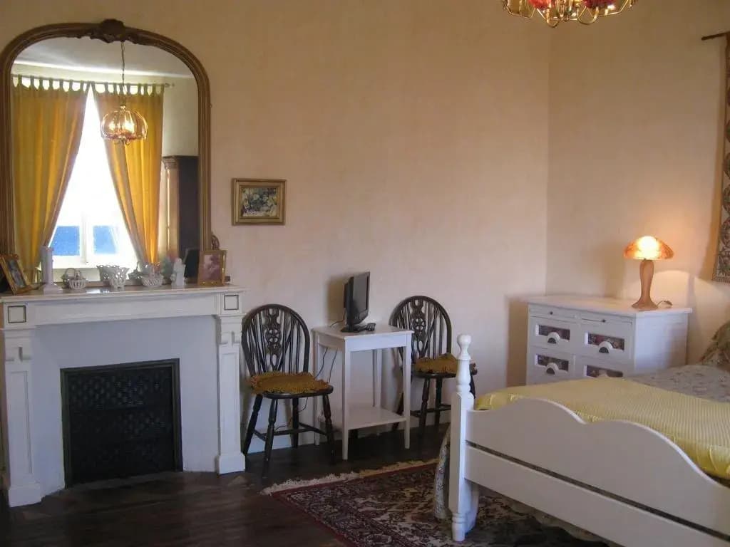 Pear Blossom House - Photo 4