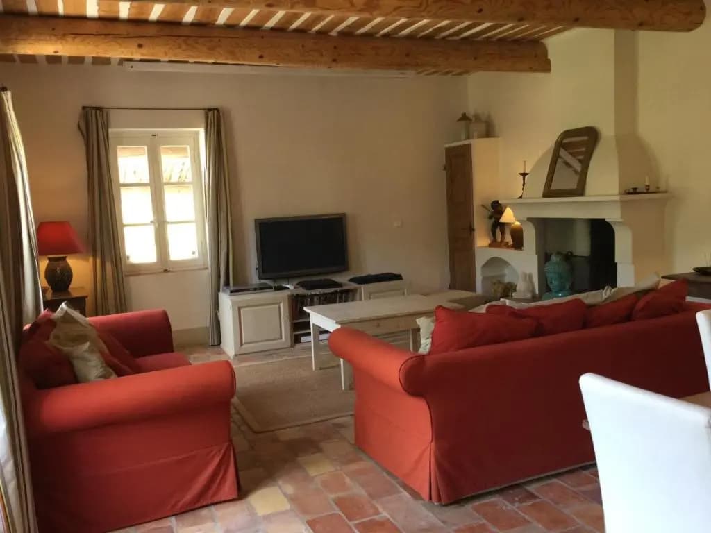 Joli Mas Provençal du 19ème Siècle Avec Grande Piscine Privée, Situé Au Calme, En Campagne de Lacoste, Au Cœur du Luberon,...