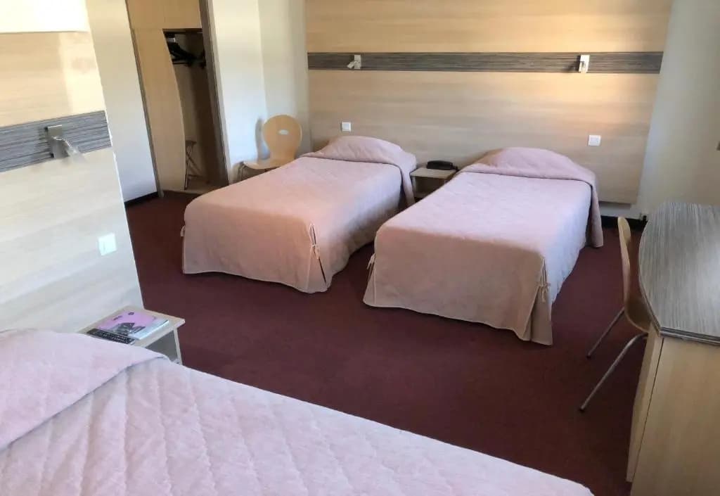 Hotel The Originals Annecy Nord (ex P'tit-Dej Hotel) - Photo 5