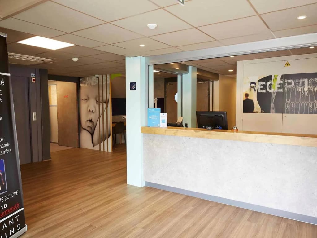ibis budget Chalon Sur Saone Nord - Photo 2