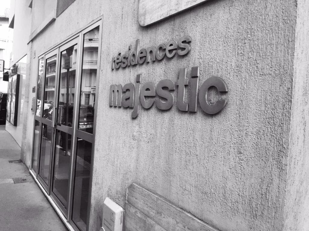 Majestic Apartment - Photo 1