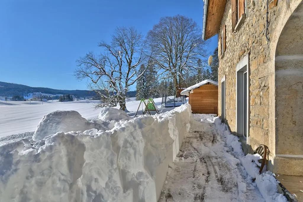 Maison idéalement placée vue magnifique, départ ski de fond/Randonnée depuis le jardin - Photo 5