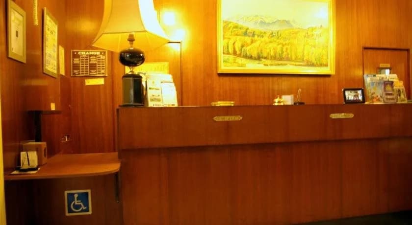 Htel de LEurope - Photo 1