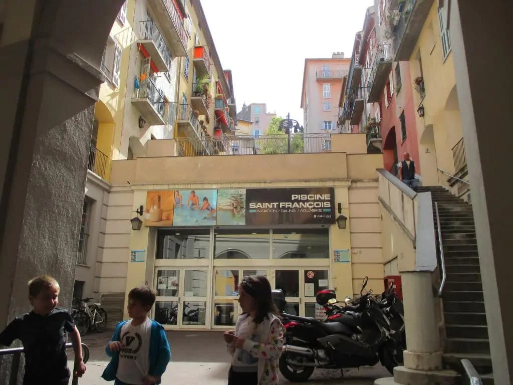 Nice Apartment Old Town - Miniature 8