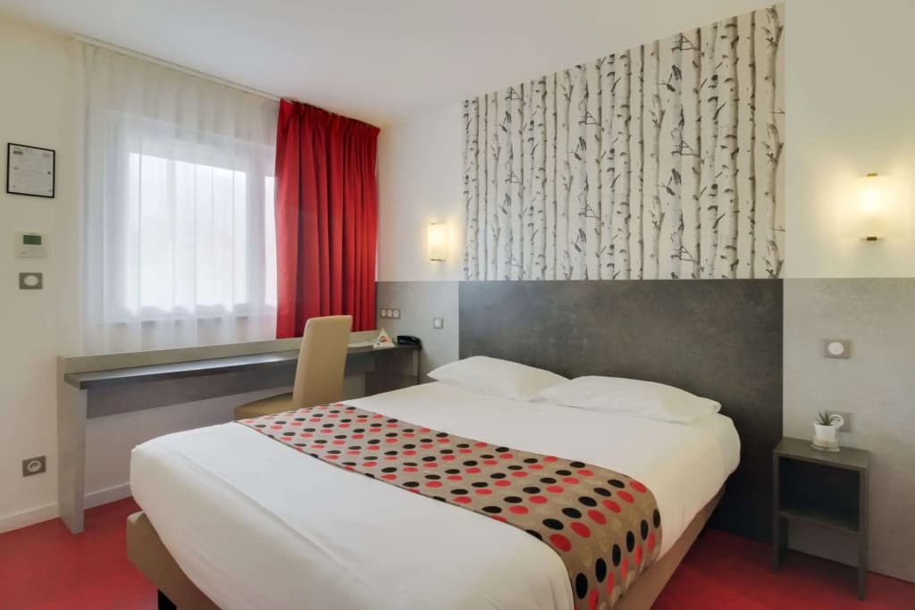 Brit Hotel Confort Dijon Sud - Photo 2