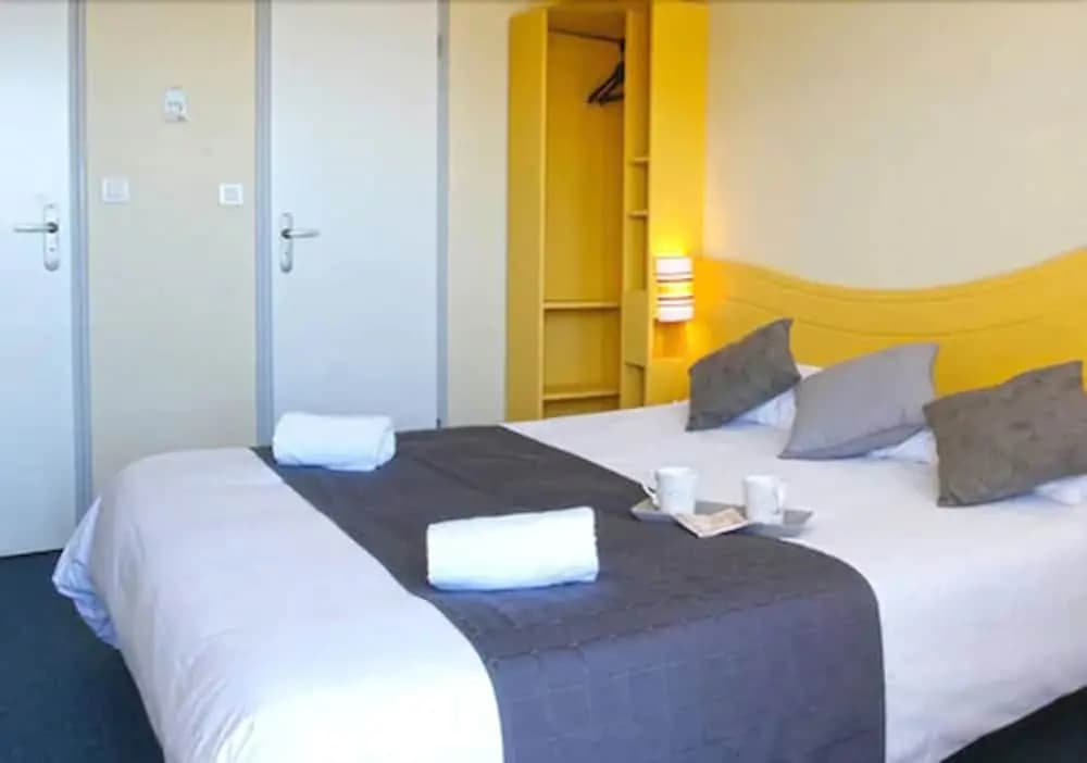 Couett'hôtel Oloron-Sainte-Marie - Photo 3