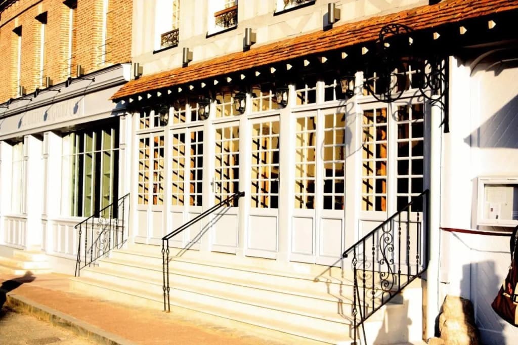 Hôtel Le Grand Cerf & Spa Nuxe - Photo 1