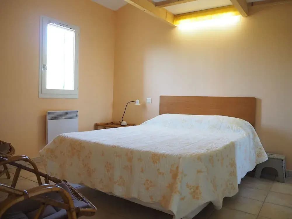 Cottage in Luberon Near Apt Market - Photo 1