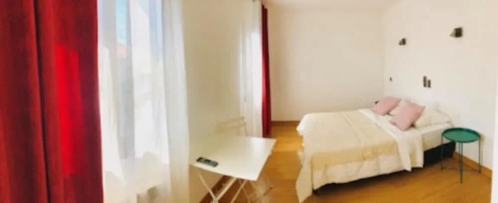 Les Chambres De La Bourse Hotel - Photo 3