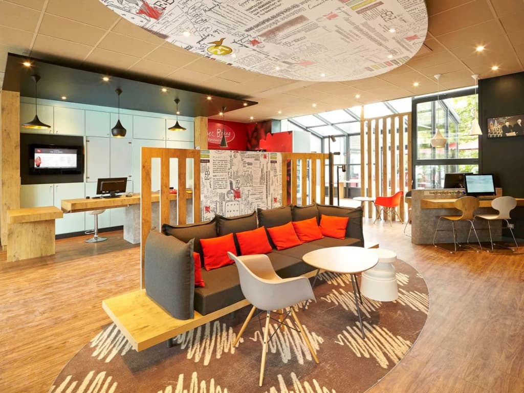 ibis Marne La Vallee Champs - Photo 2