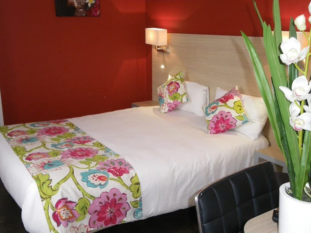 Logis Cris Hôtel et Restaurant - Lyon Sud-Est - Photo 3