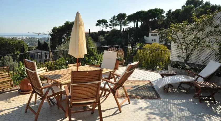 Côte d'Azur View of Cannes Bay - Miniature 7