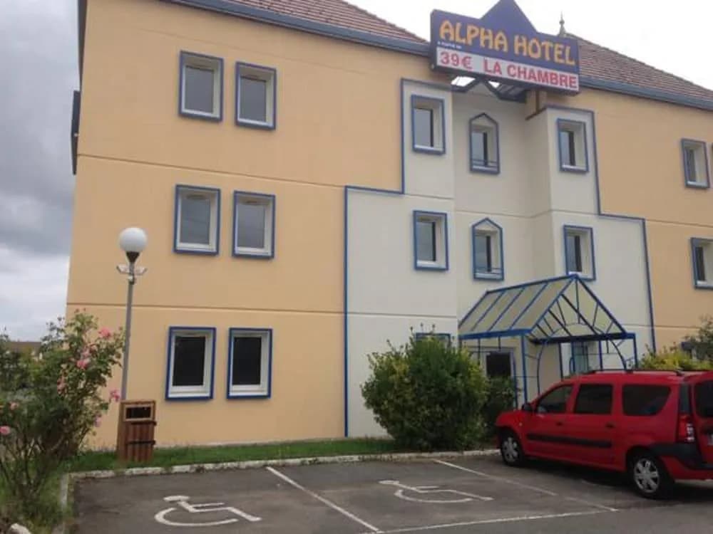 Alpha Hotel - Photo 1