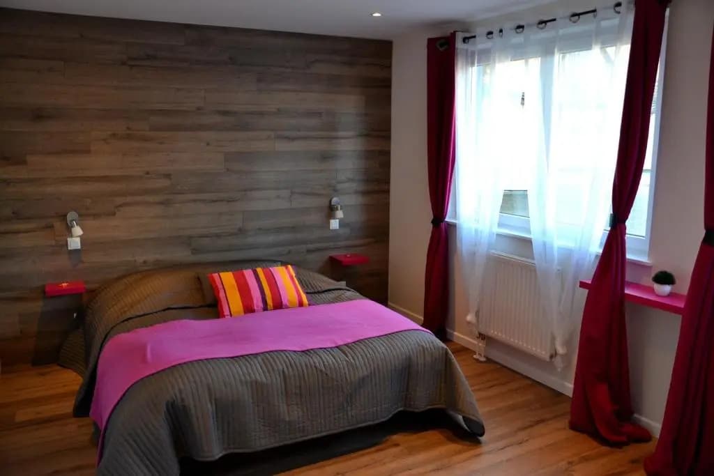 Hôtel Restaurant La Couronne - Photo 2