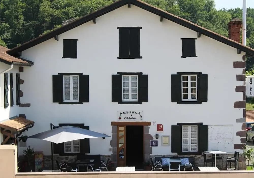 Auberge Etchoinia - Photo 1
