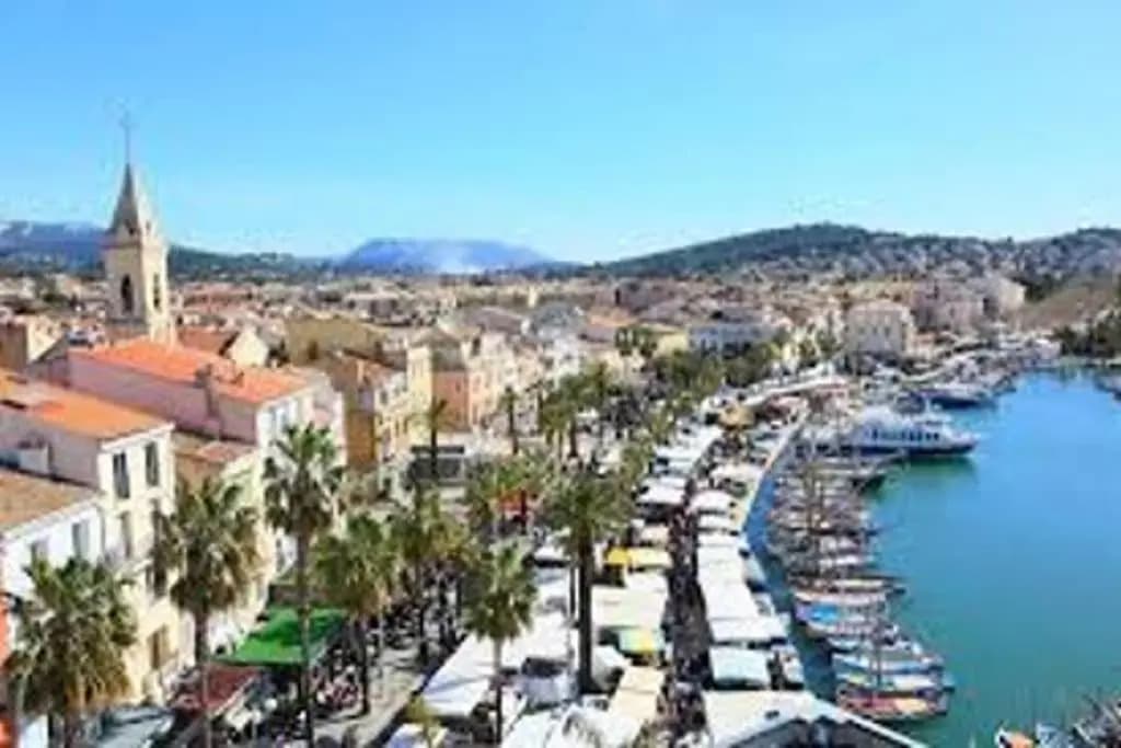 Sanary Sur Mer, Soleil Et Douceur I - Photo 3
