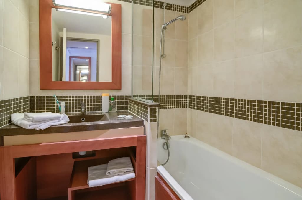 SOWELL HOTELS Ardèche - Miniature 6
