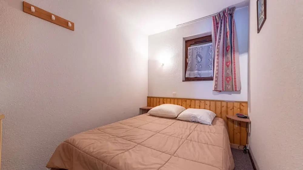 Apartment in Morillon Near Ski Resort - Photo 2