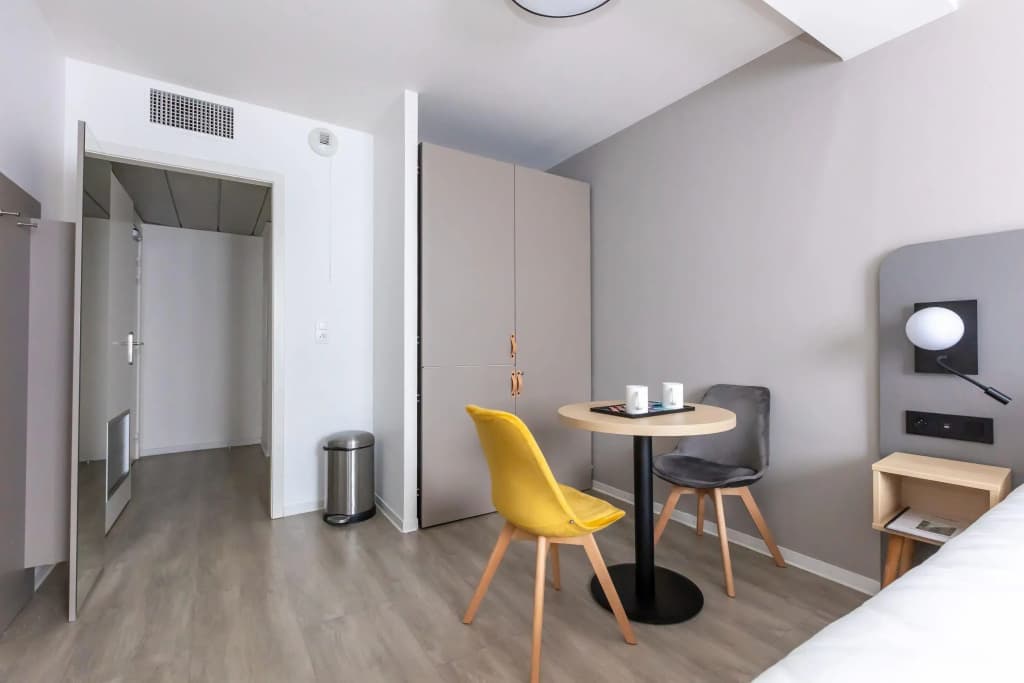 Odalys City Apartment Hotel - Strasbourg Centre Les Halles - Photo 4