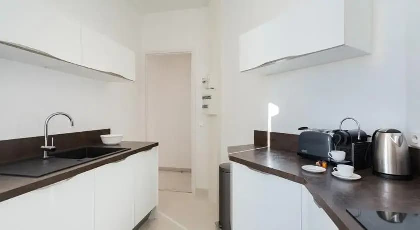 Lascaris - 1 Chambre - Le Port - Photo 2