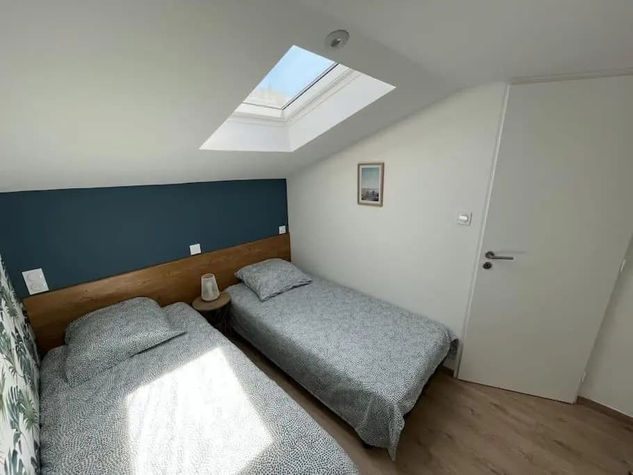 Duplex Centre Ville - 50m de la Plage - Clim - Garage - Netflix - Photo 2