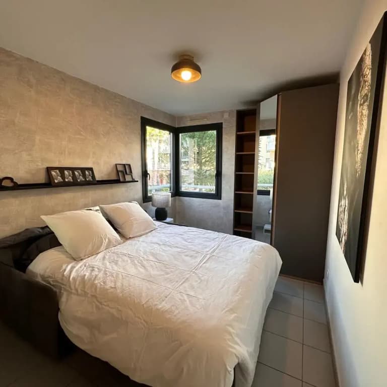 Two Bed Apt With Lovely Terrace - 2195 - Miniature 7