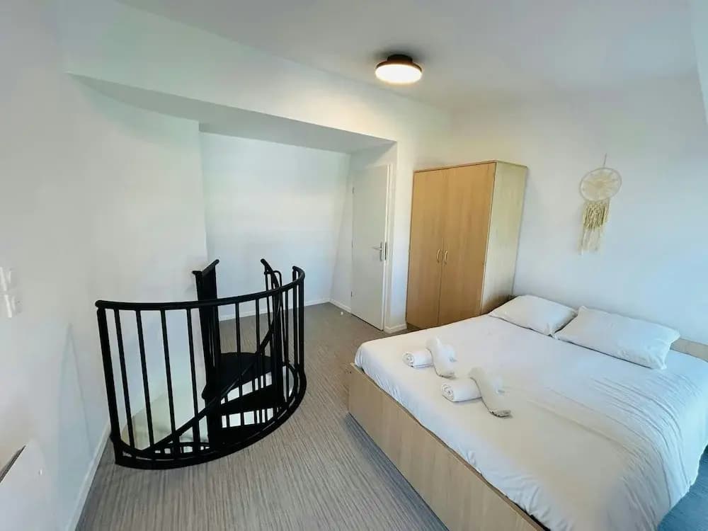 We Live In R - Duplex 501 - Miniature 6