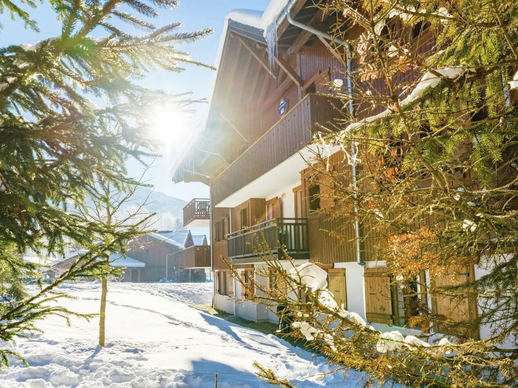 Attractive Apartment With a Balcony in Le Grand Massif - Photo 3