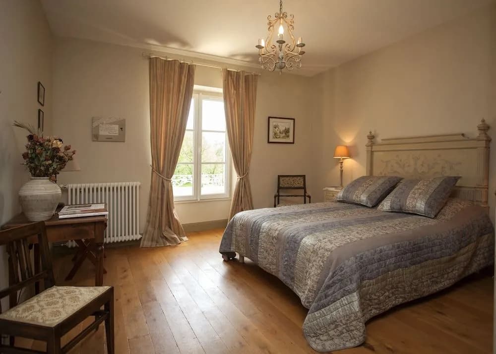 Maison d'hotes de Charme Les Bruhasses - Photo 2