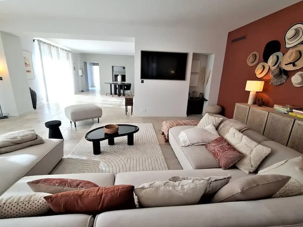 Prestigious Villa in Heart of Saint Remy de Provence - Photo 2