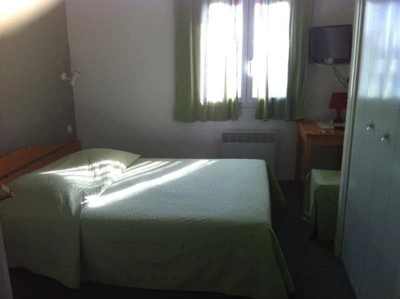 Hotel Les Dentelles - Photo 5
