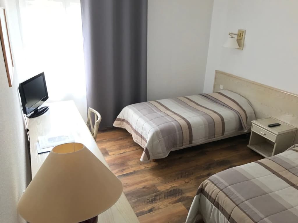 Hotel Omega - Photo 2