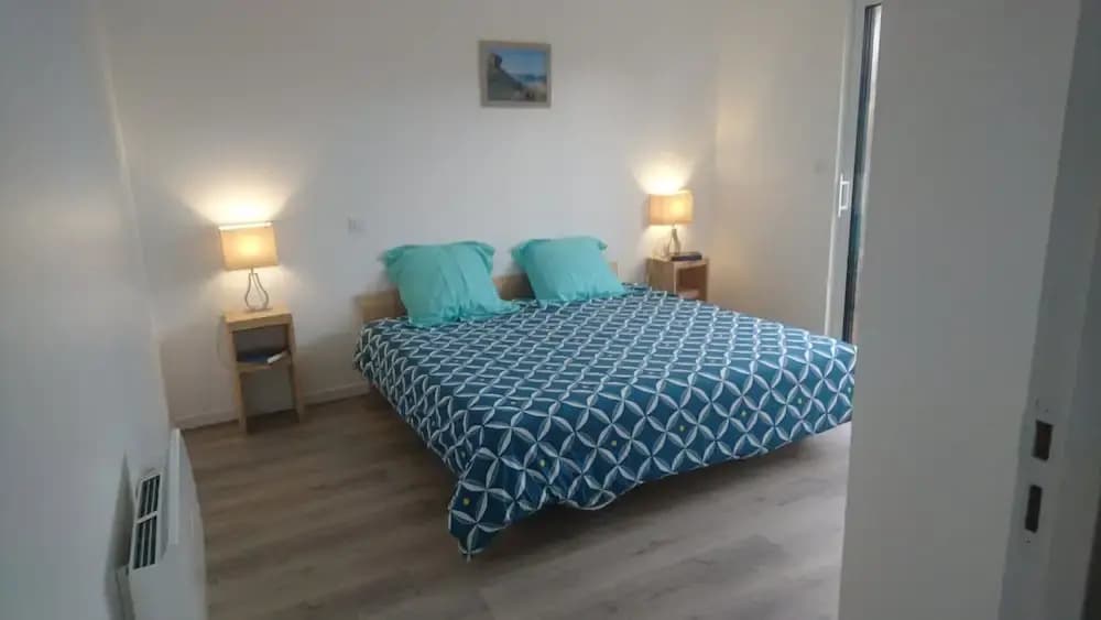 Charming T4 Near the Beach - Photo 2