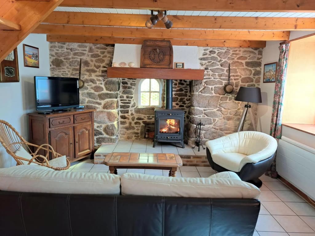 Stone House in Brittany Near Sandy Beaches - Photo 2