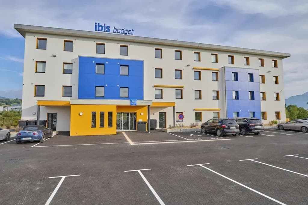 ibis budget Nangy Annemasse - Photo 1
