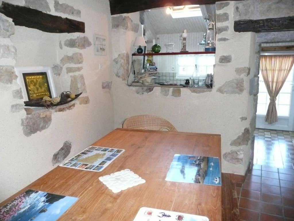 Breton Granite Stone House, Camaret-sur-mer - Miniature 8