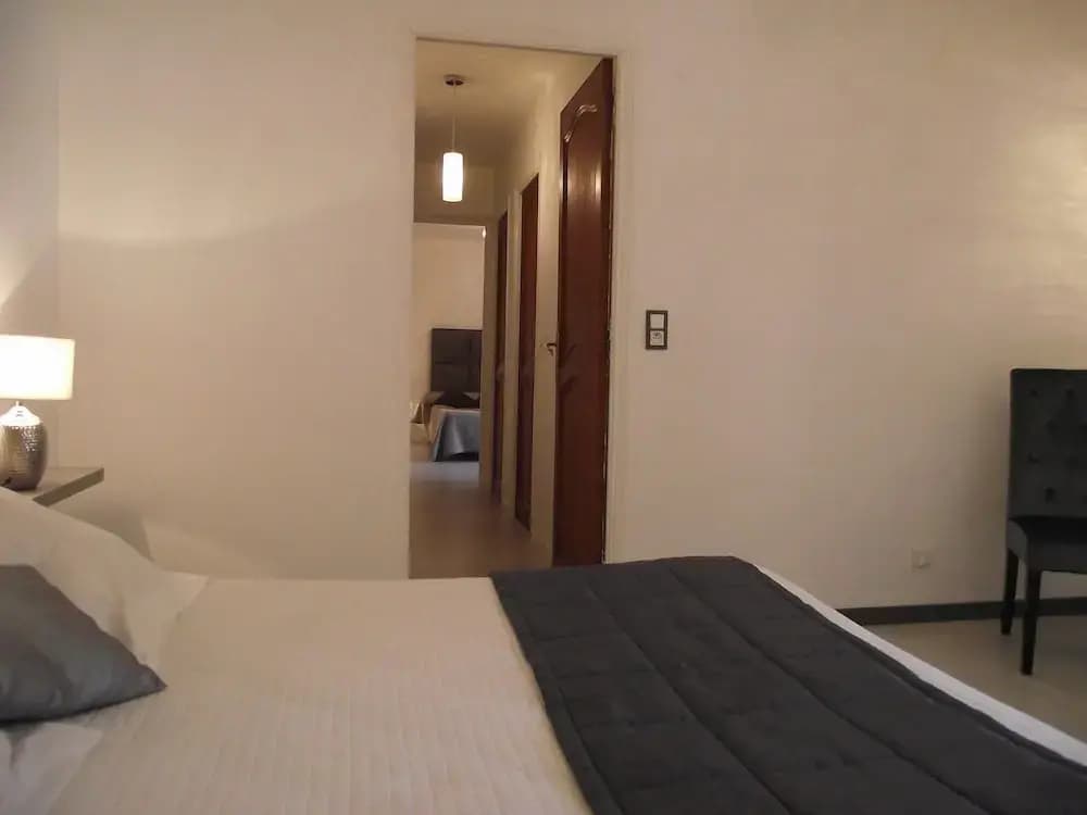Chambres d'hôtes Villa EMMONY - Photo 2