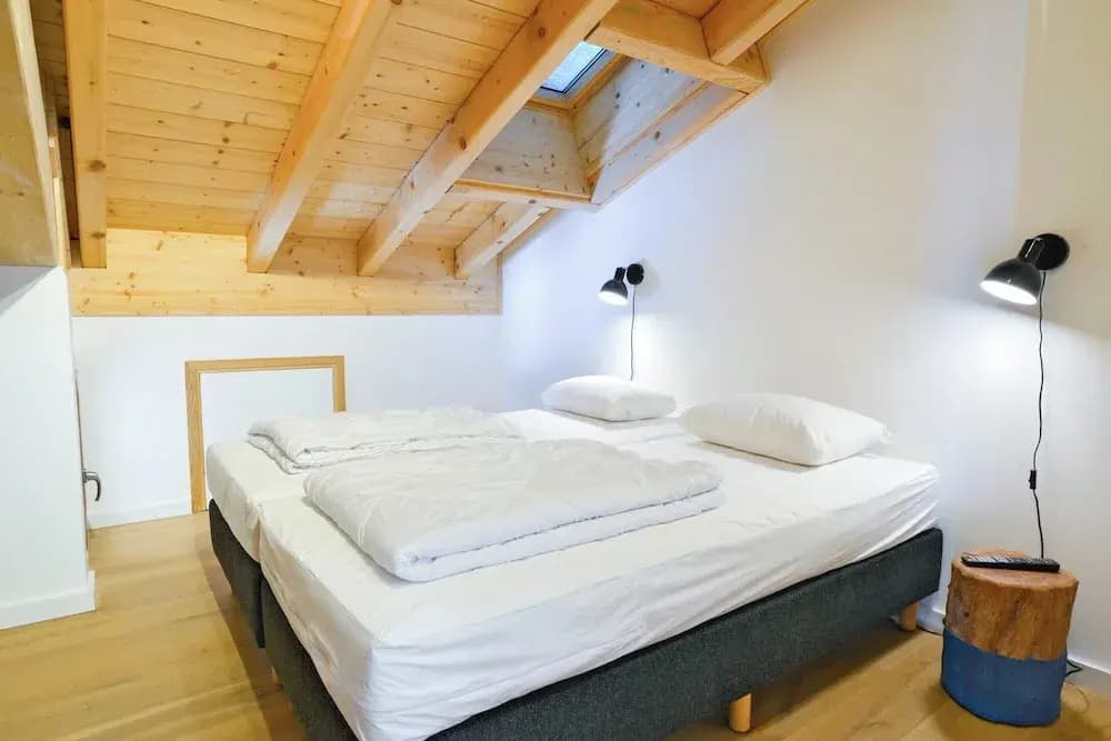 Chalet in French Alps Near Lake Geneva - Photo 4