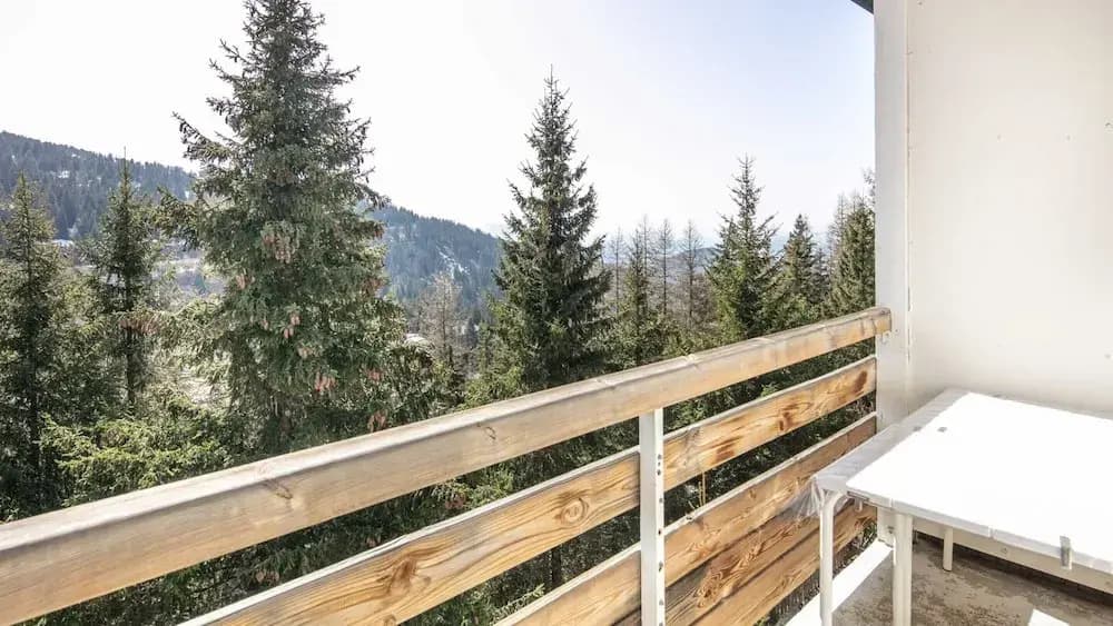 Alpine Comfort With Balcony Views - Photo 5