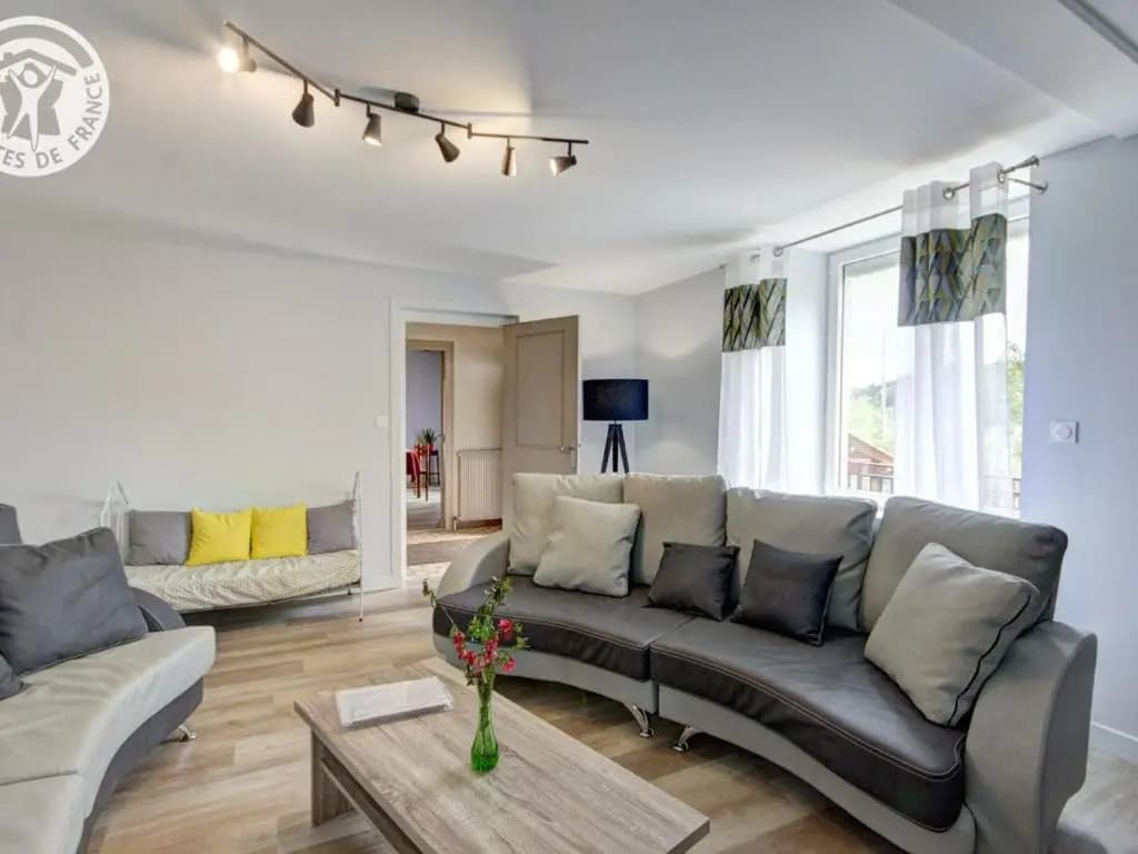 Gîte Saint-Didier-sur-Rochefort, 7 pièces, 12 personnes - FR-1-496-18 - Photo 3