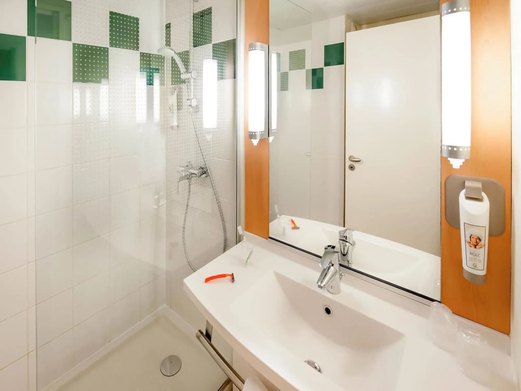 Hotel ibis Vannes - Miniature 7