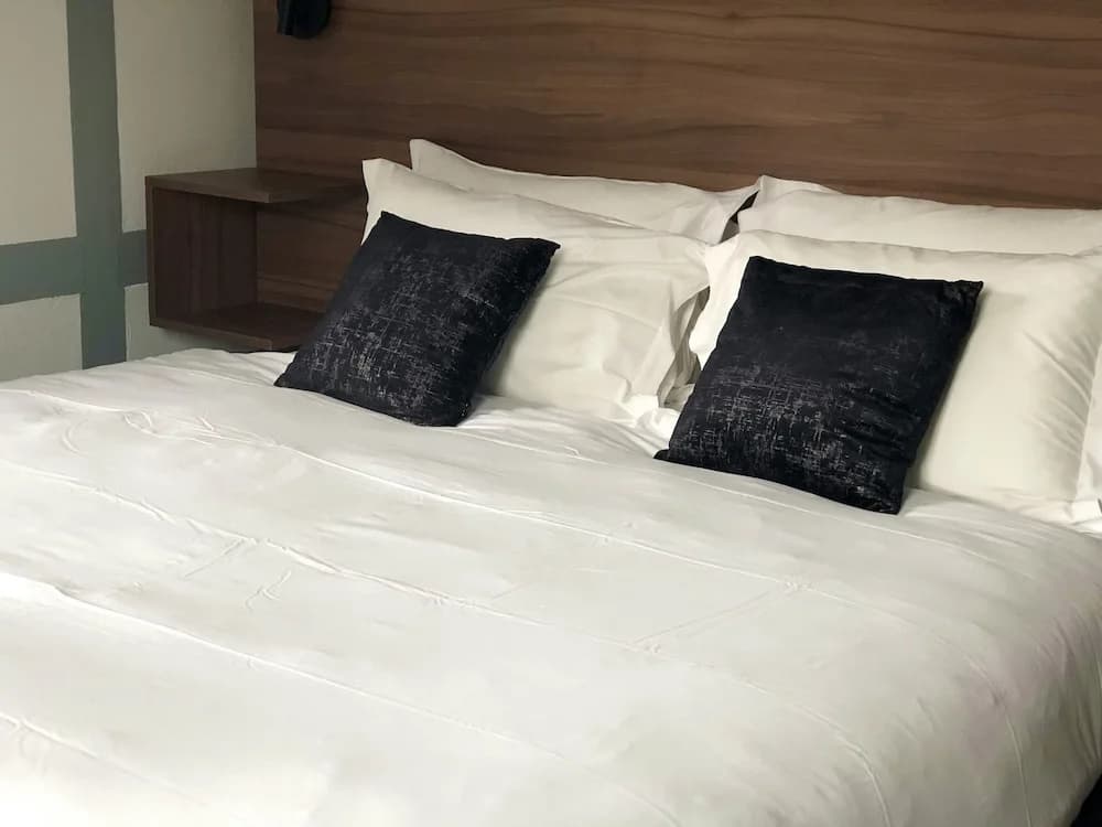 Eclipse Apartment - Miniature 6