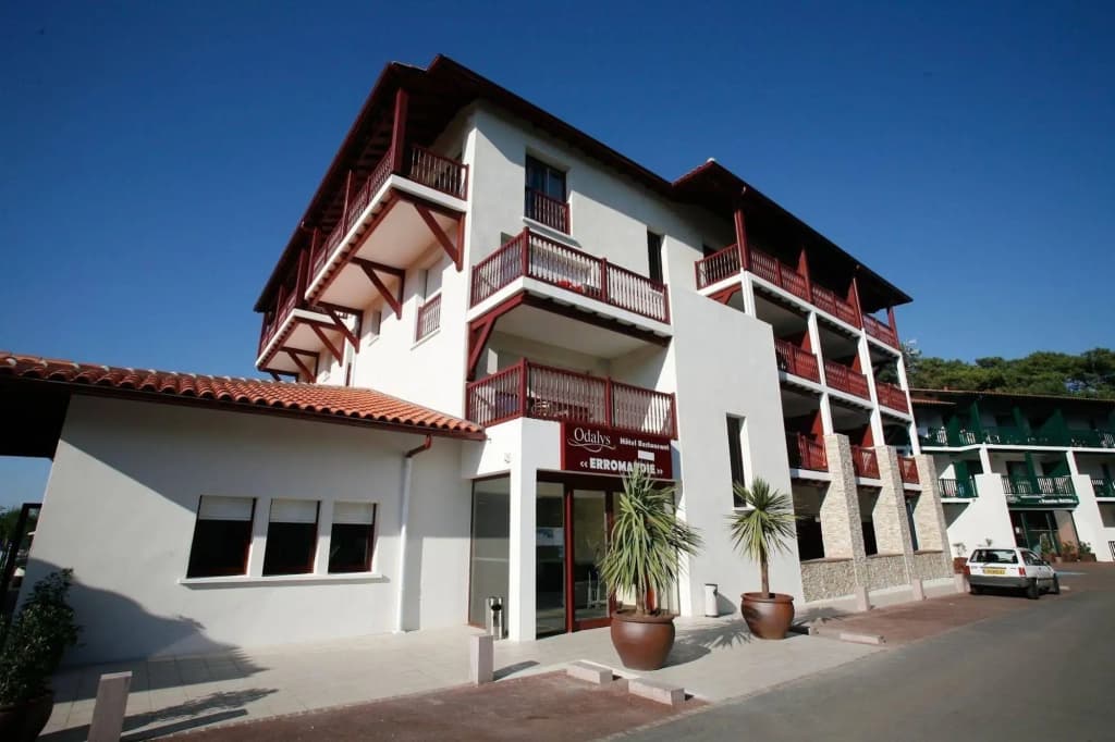 Hotel Erromardie Plage by Odalys - Photo 1