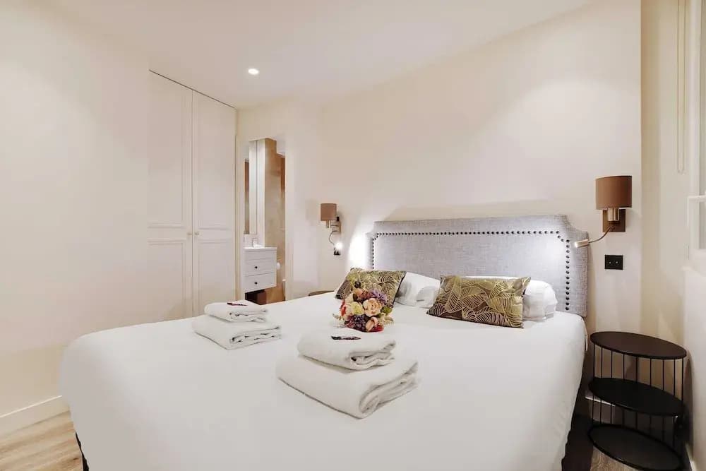 Modern Apartment - 2br/6p - Enfants-rouges - Photo 4